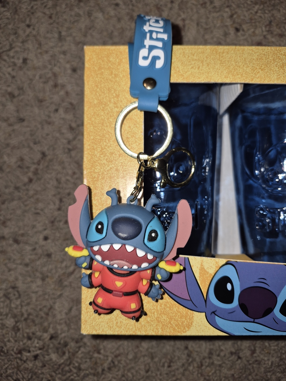 Disney Stitch Blue Glass Tumbler Set (4-Pack) - Picture 4 of 7